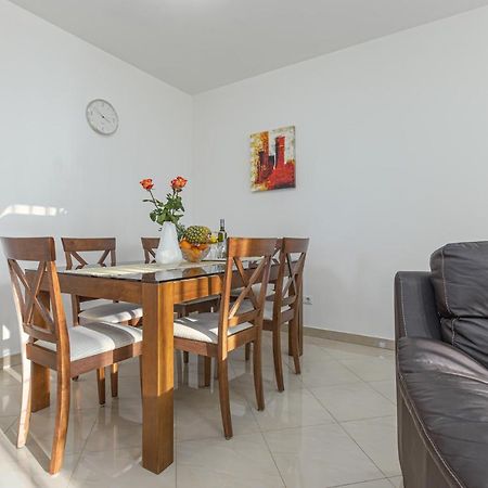 Koraca B4 Apartamento Kirmenjak Exterior foto